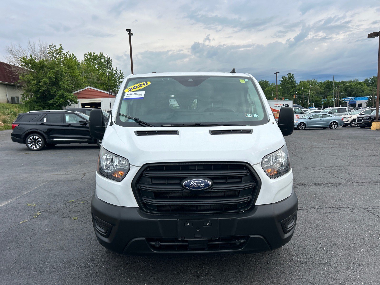 Certified 2020 Ford Transit 150 Low Roof RWD image 17