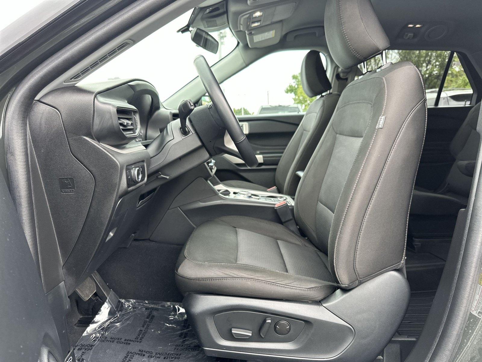 Certified 2023 Ford Explorer XLT AWD/4WD image 14