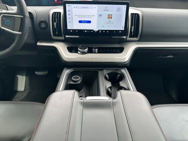 Certified 2025 Ford Expedition Active RWD image 16