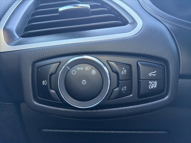 Certified 2024 Ford Edge ST-Line w/ Cargo Accessory Package image 18