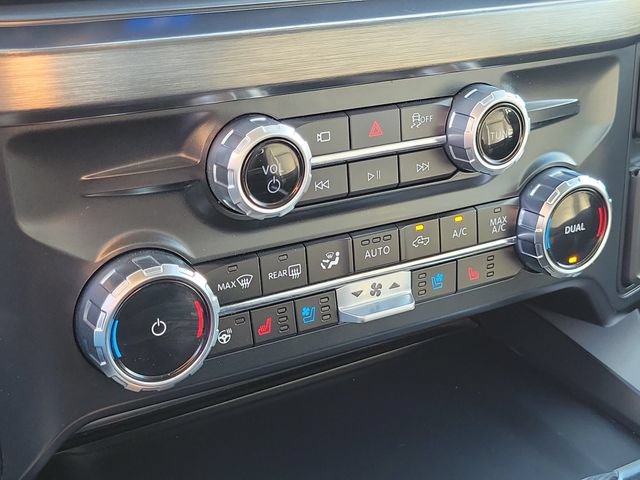 Certified 2025 Ford F250 Lariat w/ Chrome Package AWD/4WD image 18
