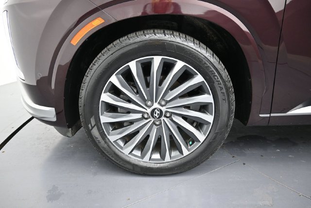 Used 2024 Hyundai Palisade Calligraphy FWD image 9