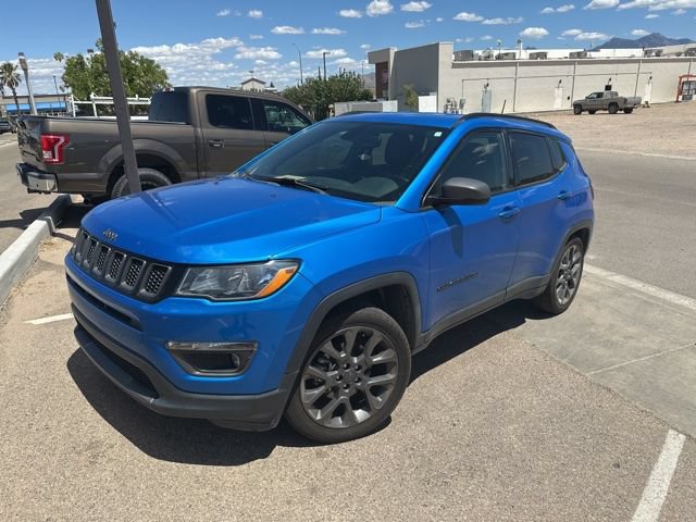 Used 2021 Jeep Compass Latitude FWD image 1
