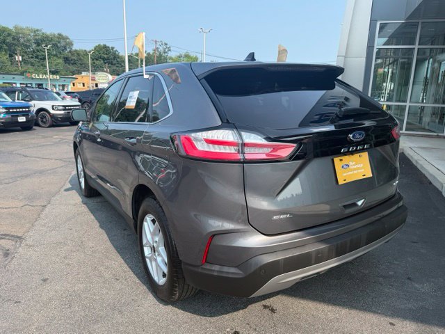 Certified 2023 Ford Edge SEL w/ Convenience Package AWD/4WD image 6