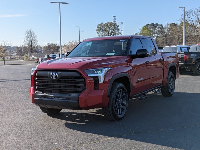 Used 2026 Toyota Tundra SR5 w/ SR5 Convenience Package RWD image 8