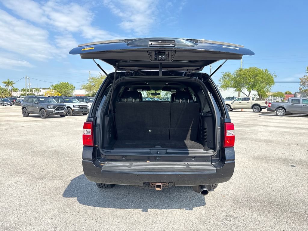 Certified 2017 Ford Expedition XLT w/ Equipment Group 202A image 29