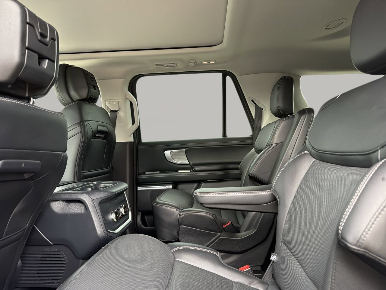 Certified 2026 Ford Expedition Max Platinum AWD/4WD image 17