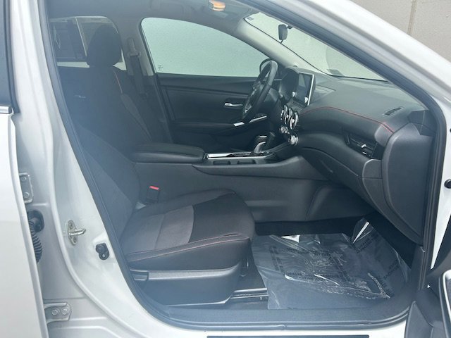 Used 2024 Nissan Sentra SR FWD image 7