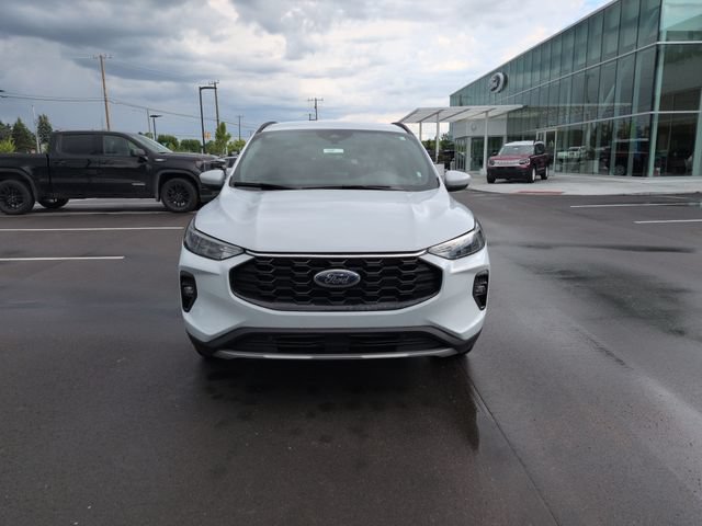 Certified 2025 Ford Escape ST-Line Select AWD/4WD image 2