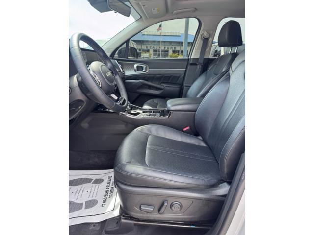 Used 2022 Kia Sorento SX FWD image 11