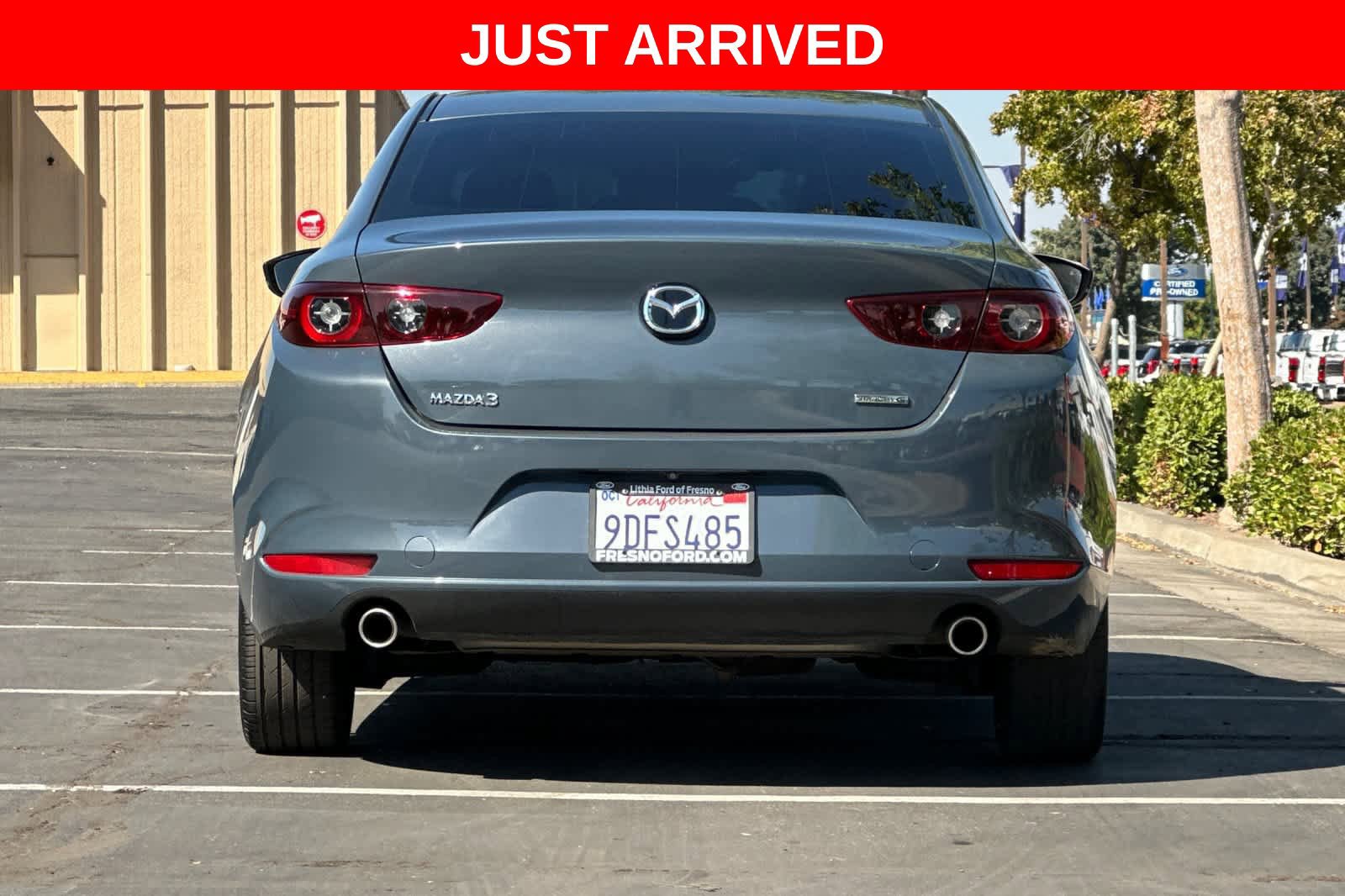 Used 2022 MAZDA MAZDA3 s FWD image 8