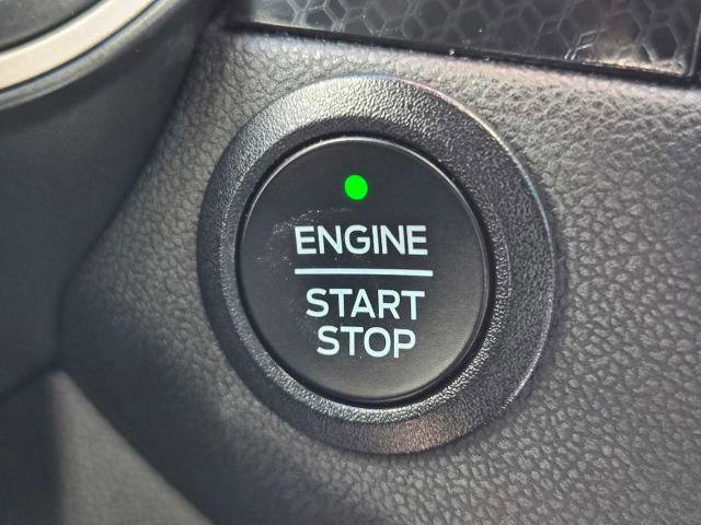 Certified 2022 Ford Escape SEL w/ SEL Stealth AWD Package image 23