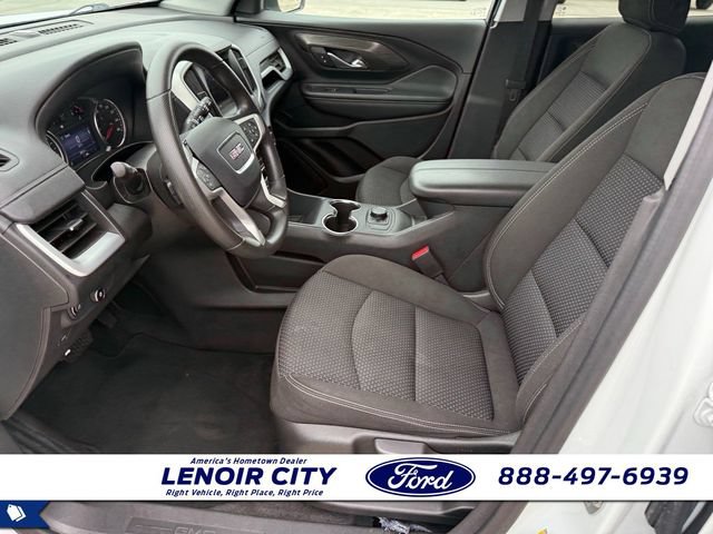 Used 2024 GMC Terrain SLE AWD/4WD image 9
