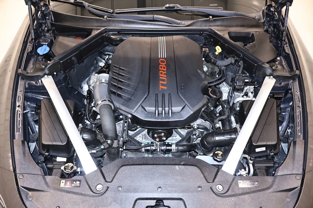 Used 2018 Kia Stinger GT1 AWD/4WD image 42
