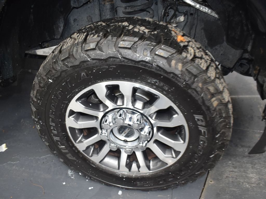 Certified 2020 Ford F350 Lariat w/ Lariat Value Package image 29