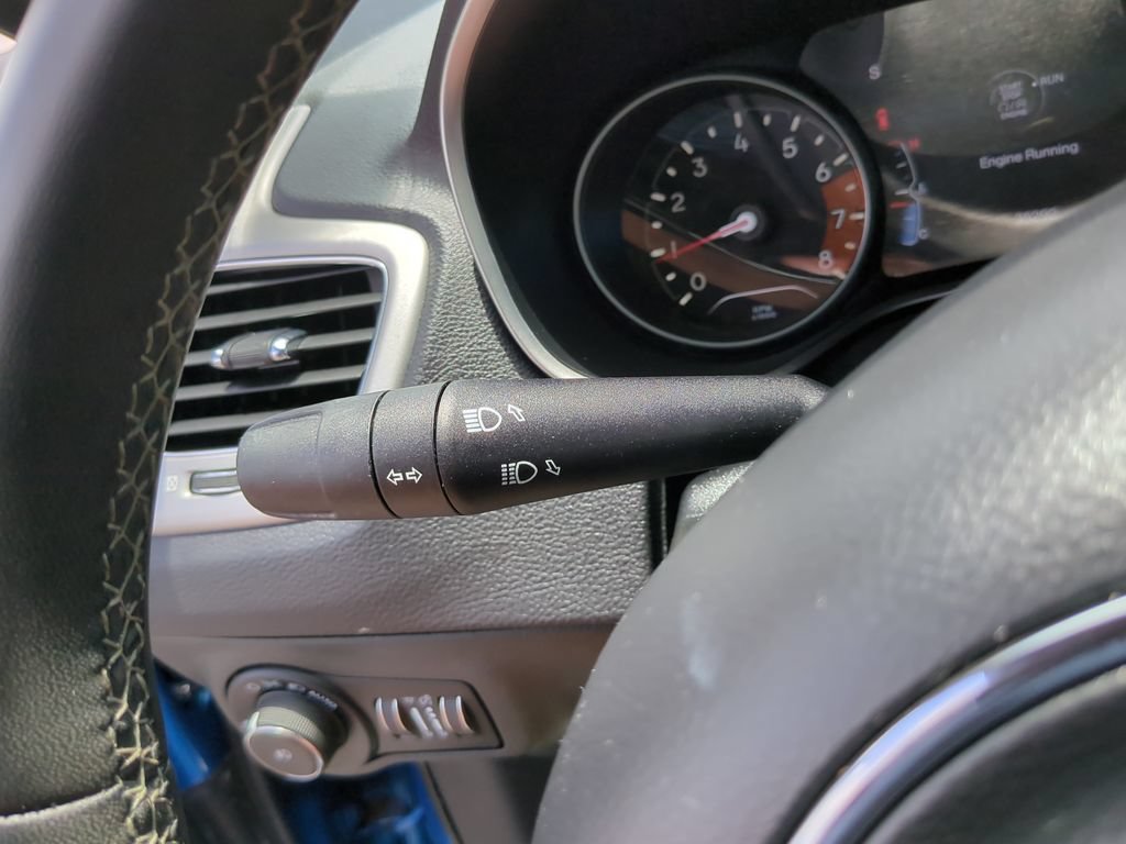 Used 2021 Jeep Compass Latitude w/ Sun and Sound Group FWD image 33