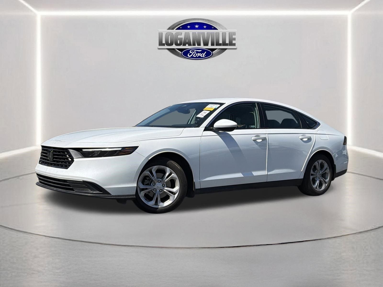 Used 2025 Honda Accord LX image 1