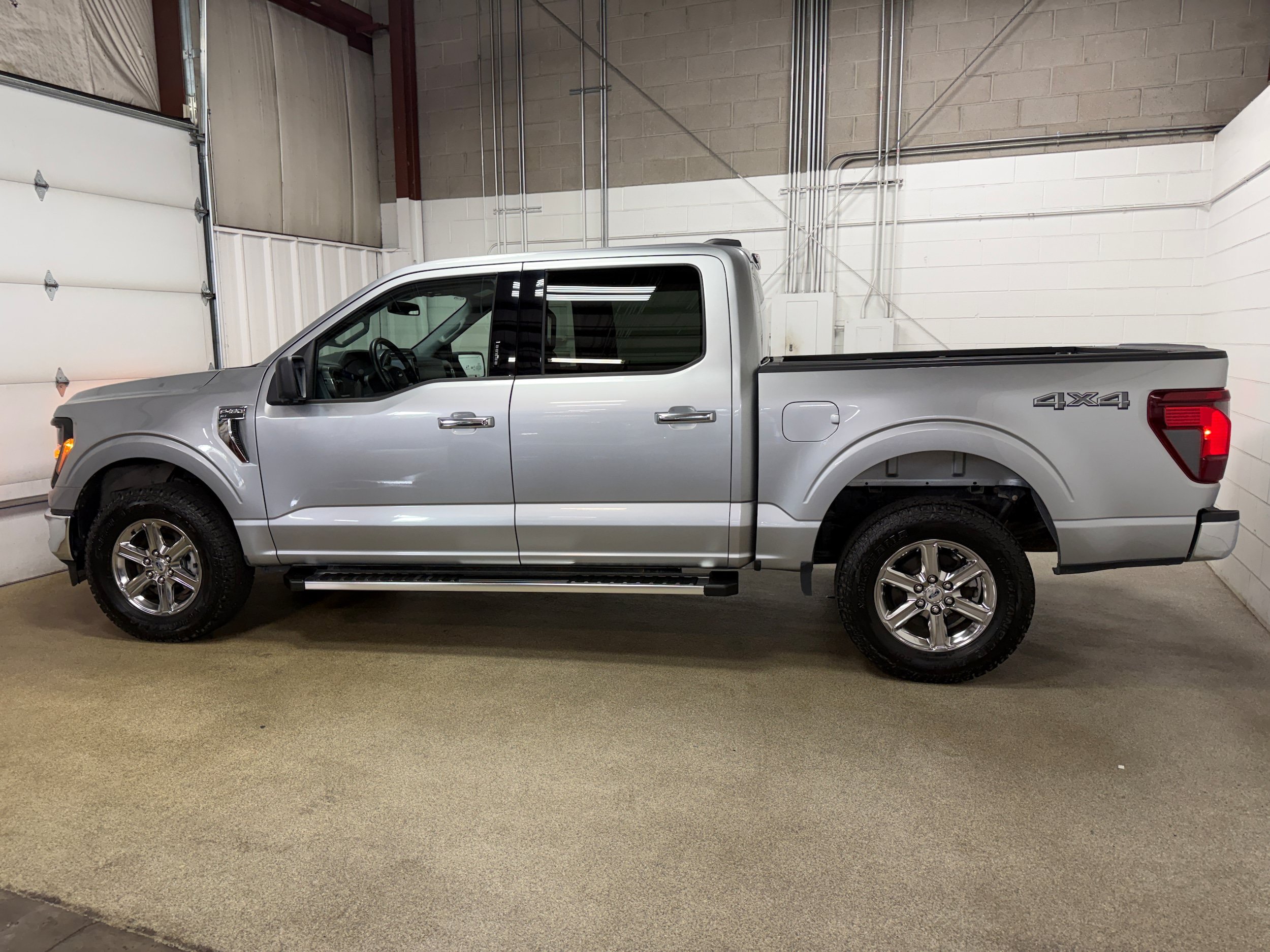 Certified 2024 Ford F150 XLT AWD/4WD image 6