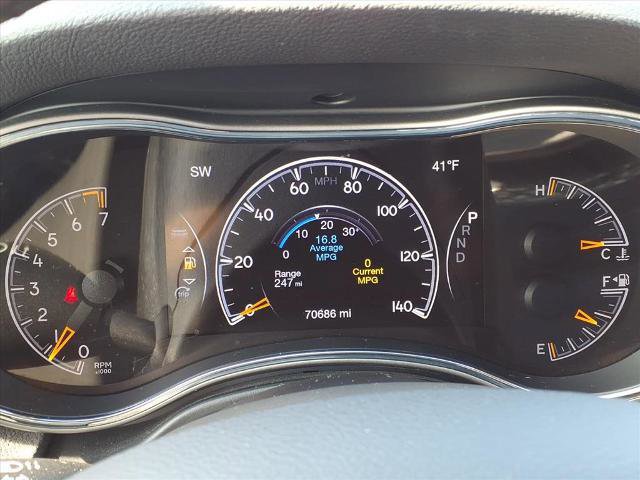 Used 2020 Jeep Grand Cherokee Laredo image 11