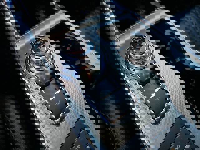 Certified 2024 Ford Edge Titanium image 29