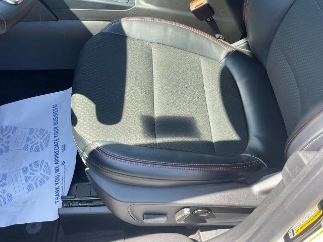Certified 2025 Ford Escape ST-Line AWD/4WD image 25