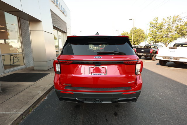 Certified 2025 Ford Explorer ST-Line w/ Premium Package AWD/4WD image 7