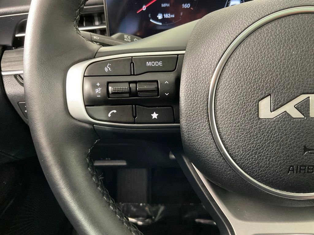Used 2025 Kia K5 EX FWD image 24