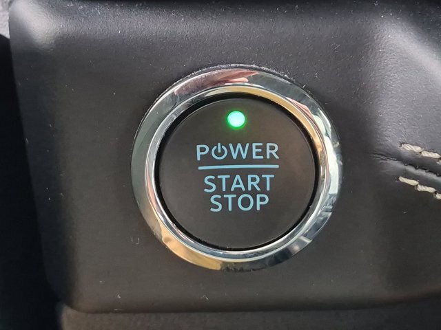 Certified 2025 Ford F150 Lightning Platinum AWD/4WD image 28