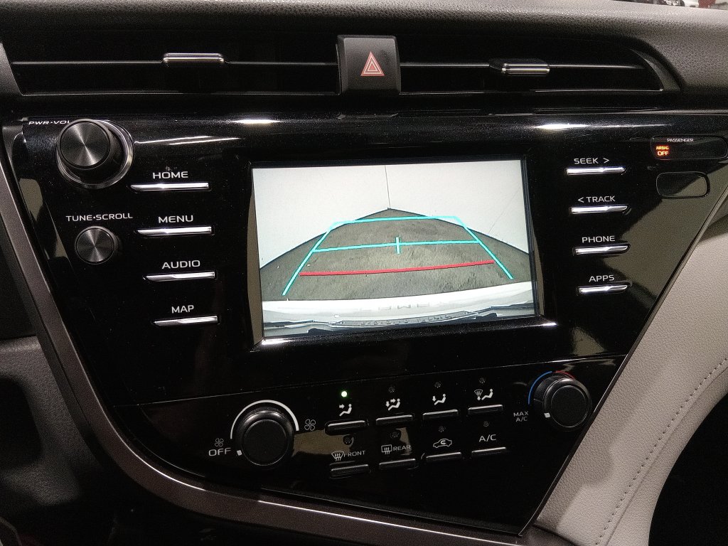 Used 2019 Toyota Camry LE FWD image 22