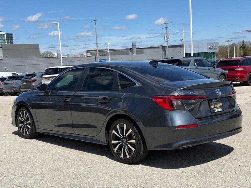 Used 2024 Honda Civic EX image 3
