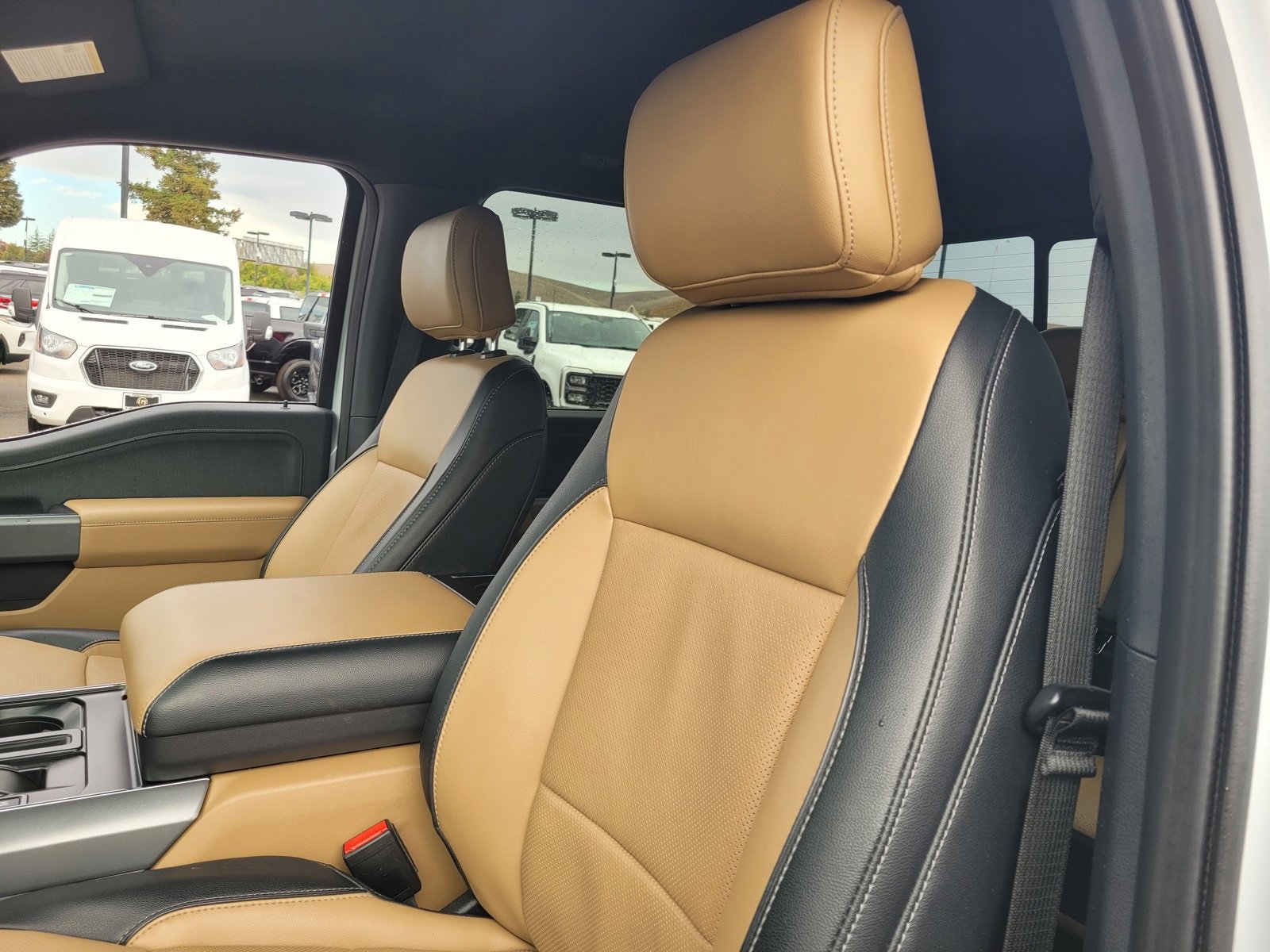 Certified 2022 Ford F150 Lariat w/ Equipment Group 502A High image 22