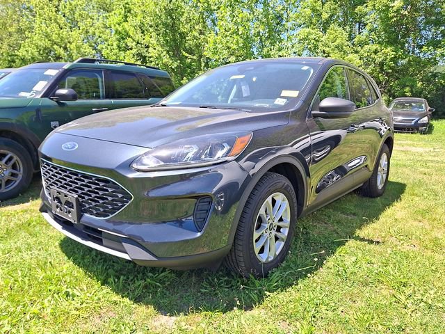 Certified 2022 Ford Escape SE w/ Convenience Package AWD/4WD image 3