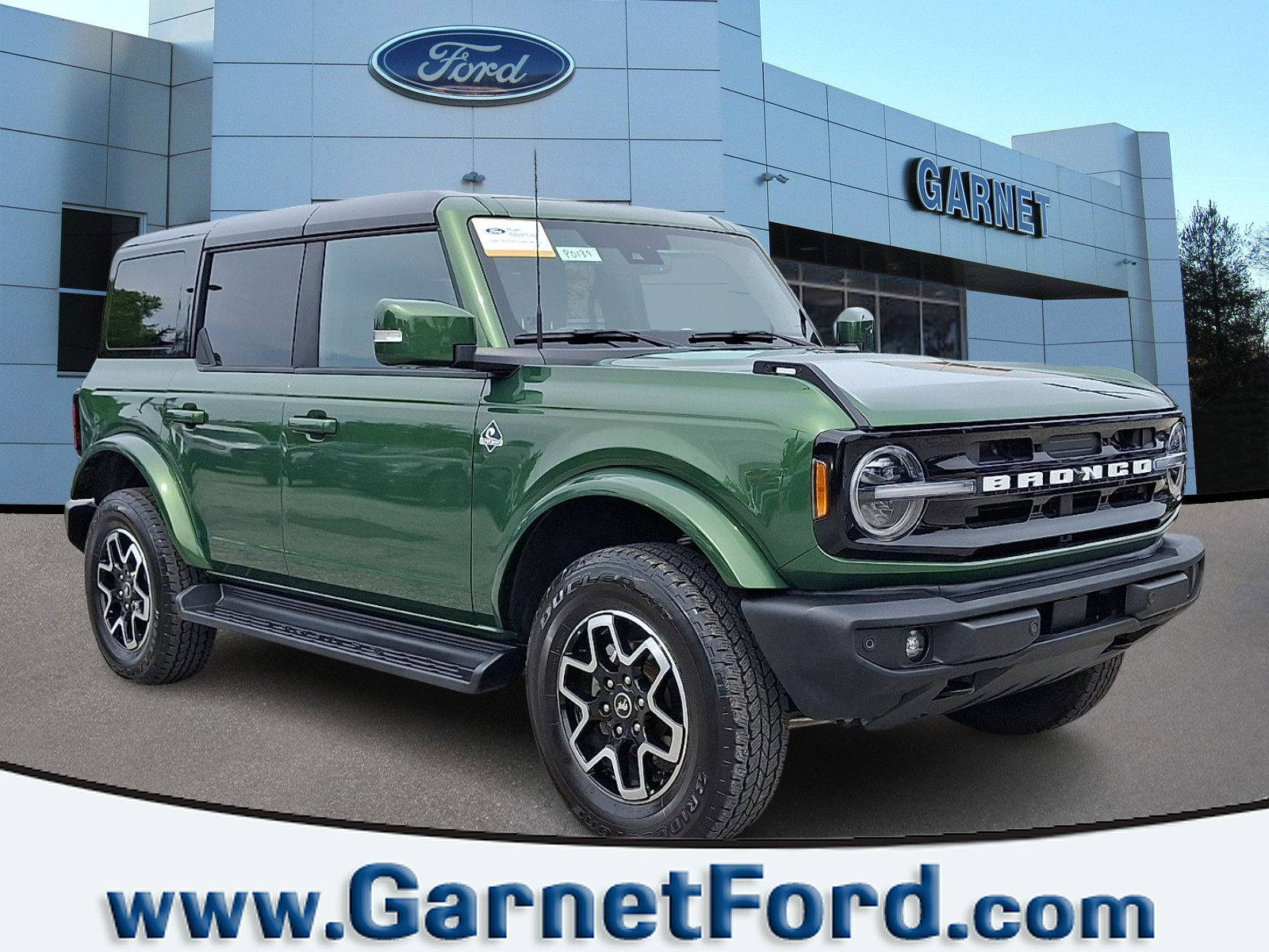Certified 2025 Ford Bronco Outer Banks