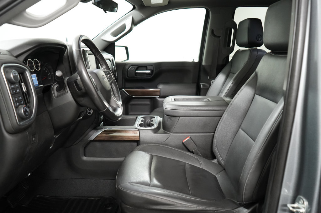 Used 2022 Chevrolet Silverado 1500 RST w/ Convenience Package II AWD/4WD image 16