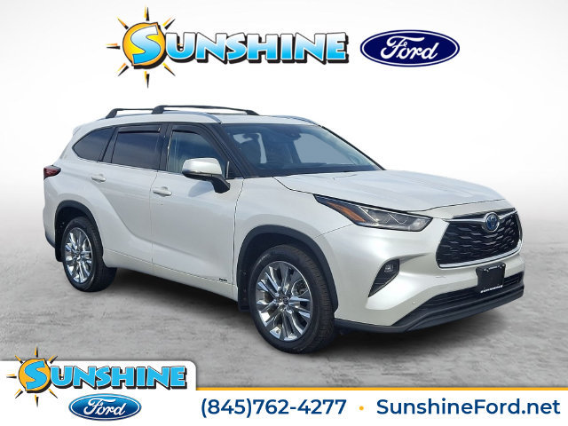 Used 2023 Toyota Highlander Limited