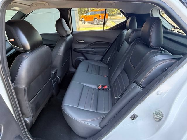 Used 2020 Nissan Kicks SR w/ SR Premium Package FWD image 14