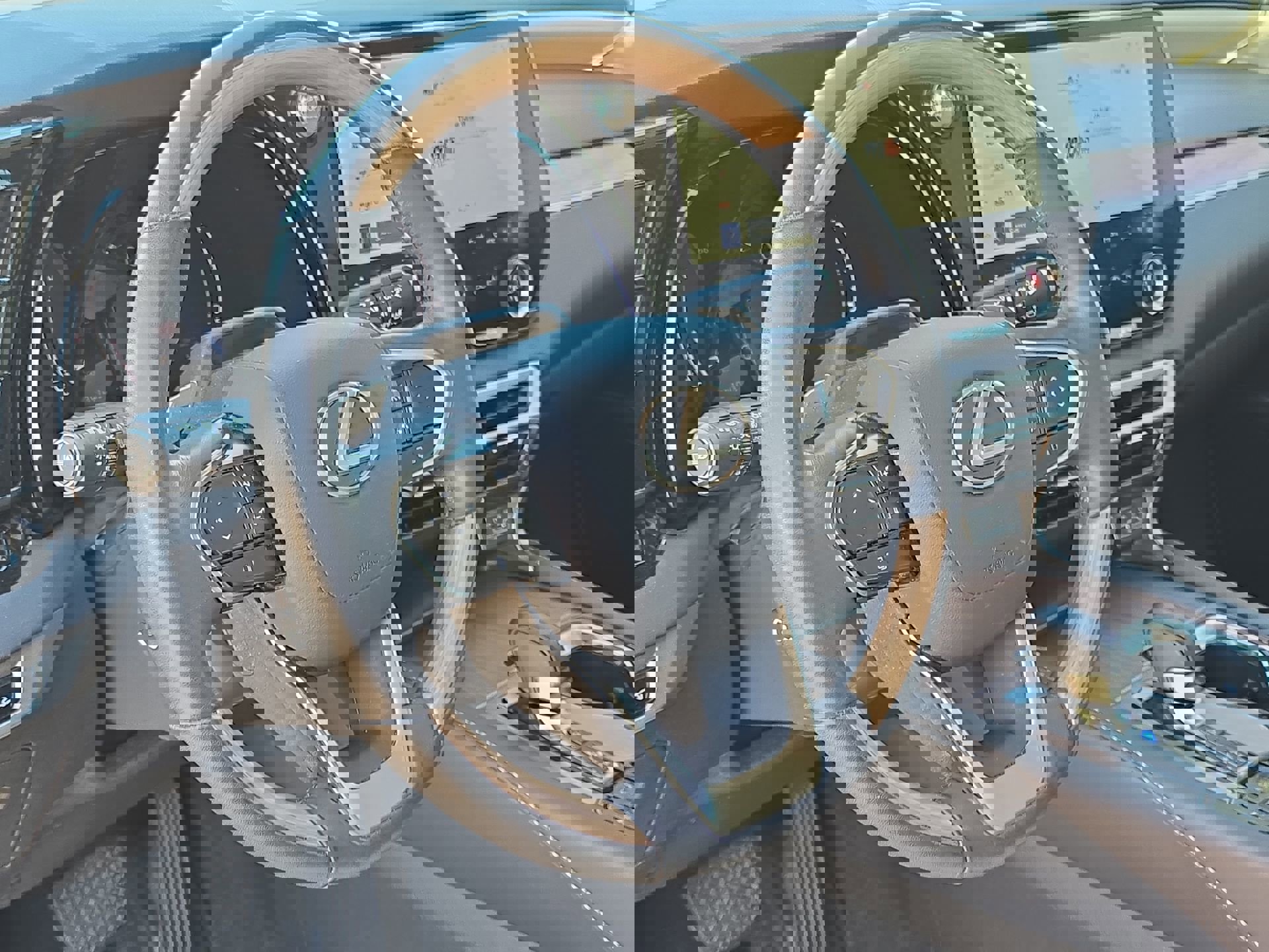 Used 2023 Lexus RX 350 FWD image 13