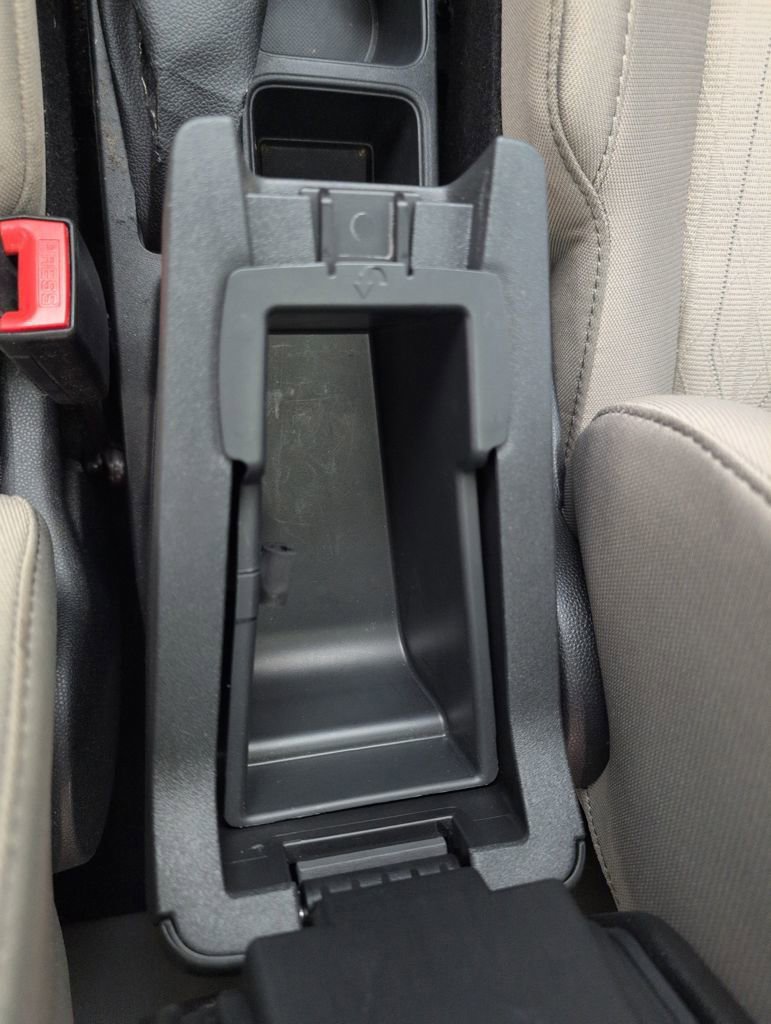 Certified 2019 Ford EcoSport SE image 46