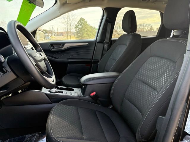 Certified 2025 Ford Escape Active AWD/4WD image 11