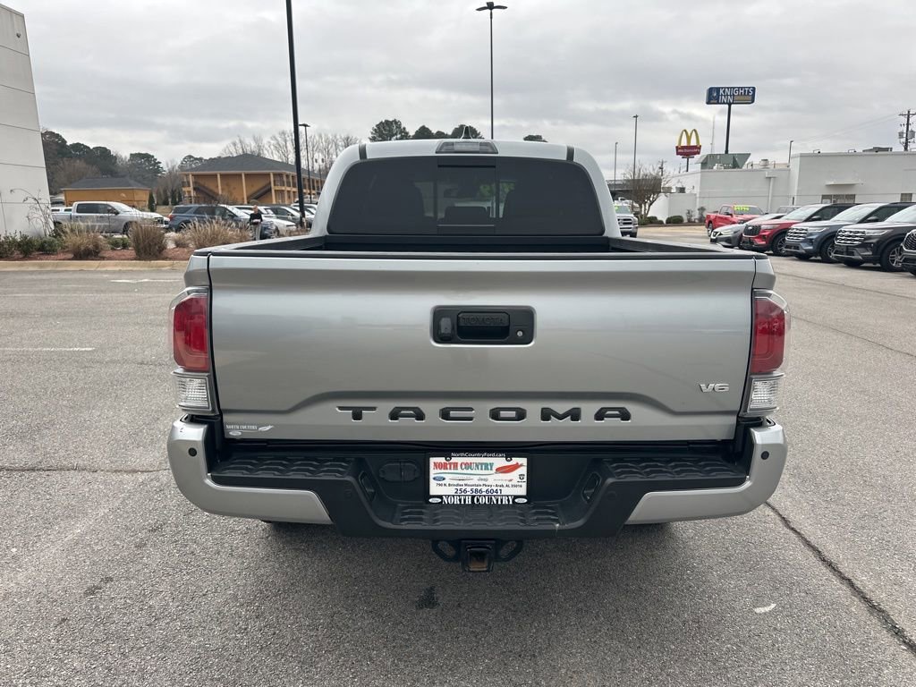 Used 2023 Toyota Tacoma TRD Sport w/ Technology Package image 3