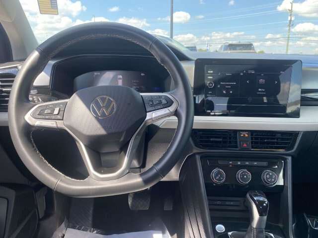 Used 2025 Volkswagen Taos S FWD image 12