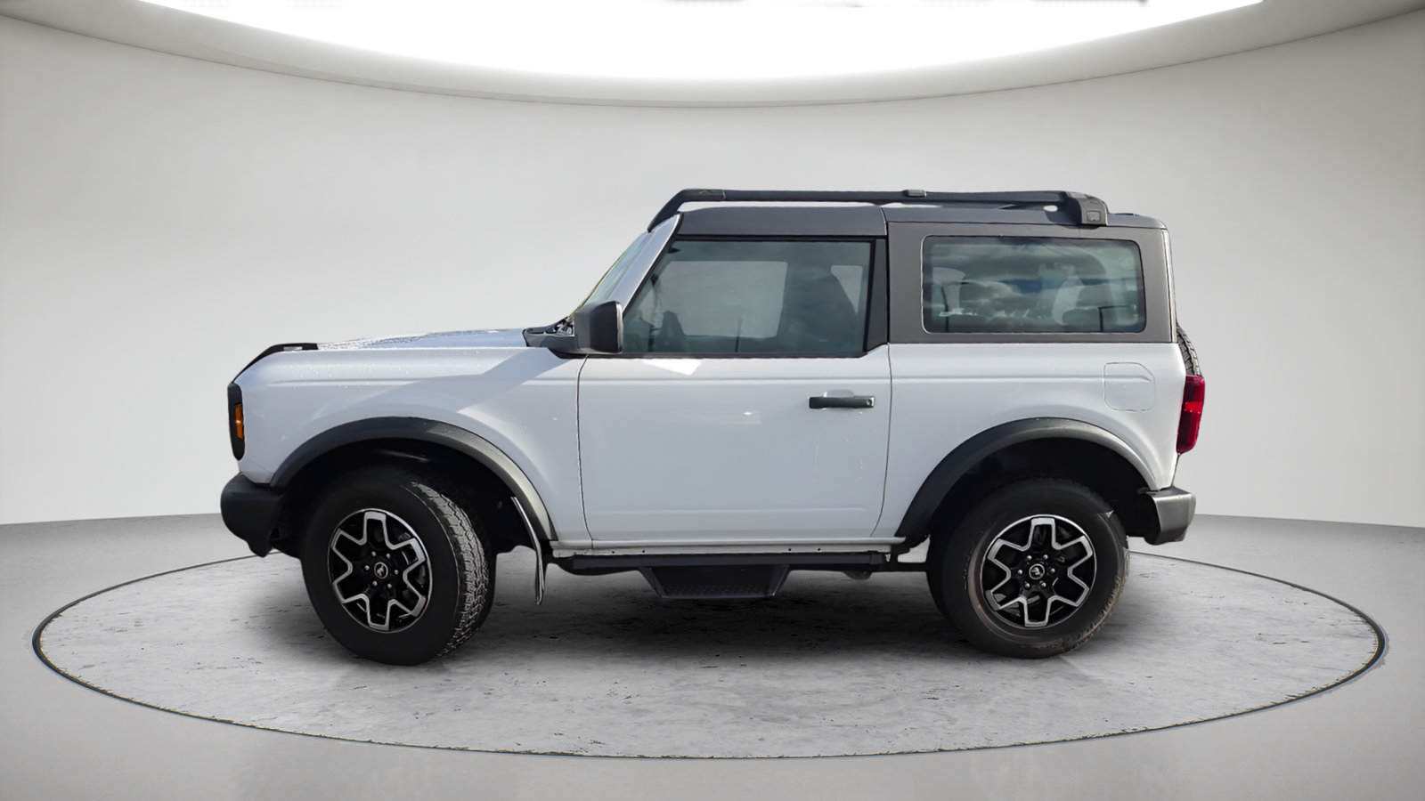 Certified 2022 Ford Bronco 2-Door AWD/4WD image 11
