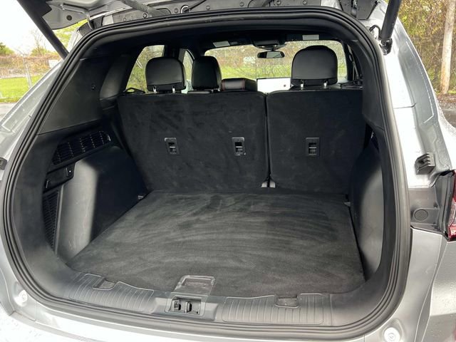 Certified 2024 Ford Escape ST-Line w/ Tech Pack #1 AWD/4WD image 11