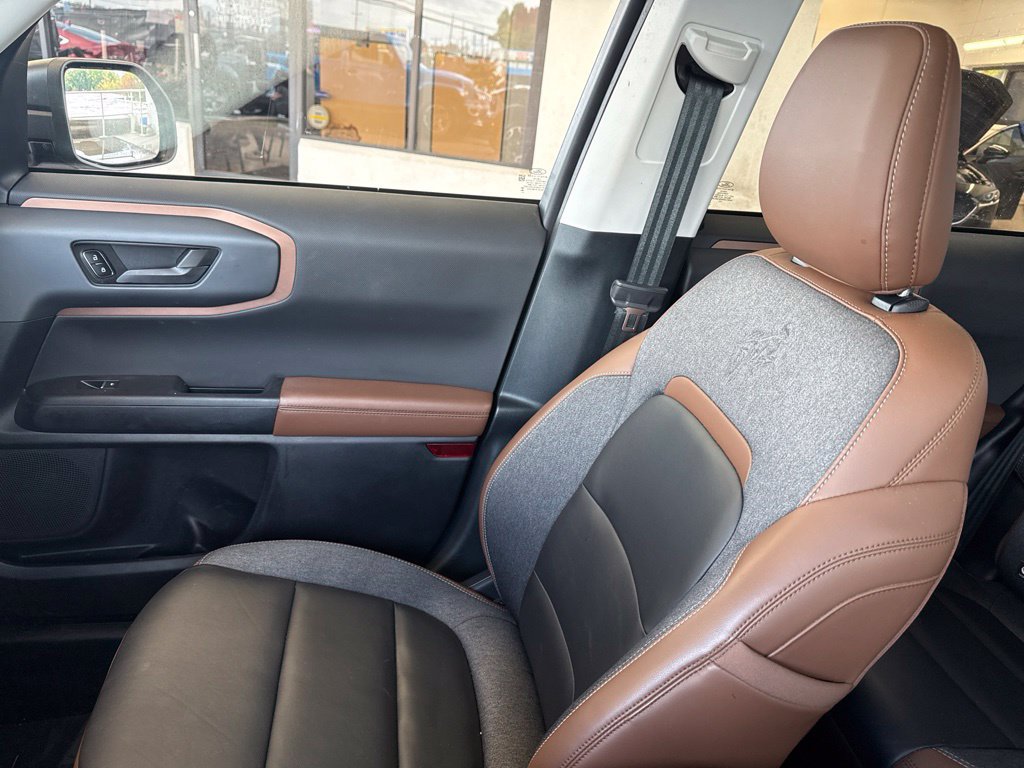 Certified 2023 Ford Bronco Sport Outer Banks w/ Tech Package AWD/4WD image 26