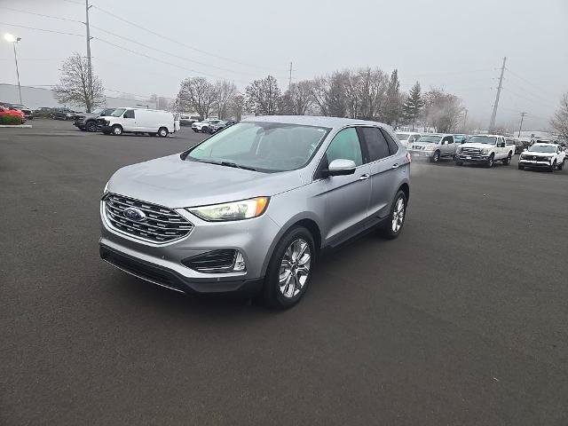 Certified 2024 Ford Edge Titanium AWD/4WD image 12