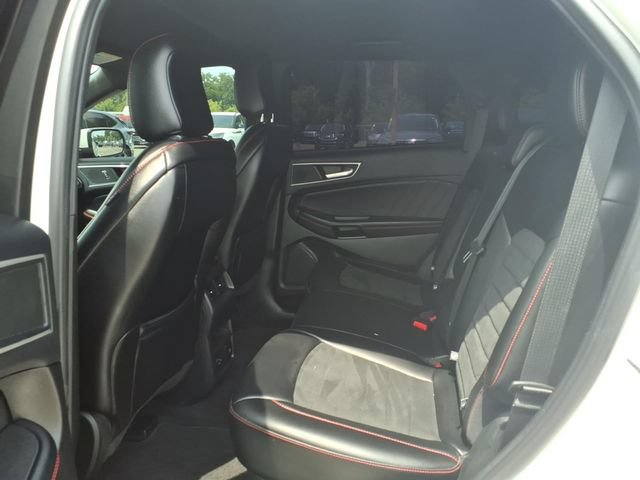 Certified 2022 Ford Edge ST-Line AWD/4WD image 9