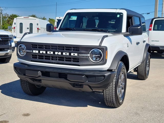 Certified 2025 Ford Bronco Big Bend image 3