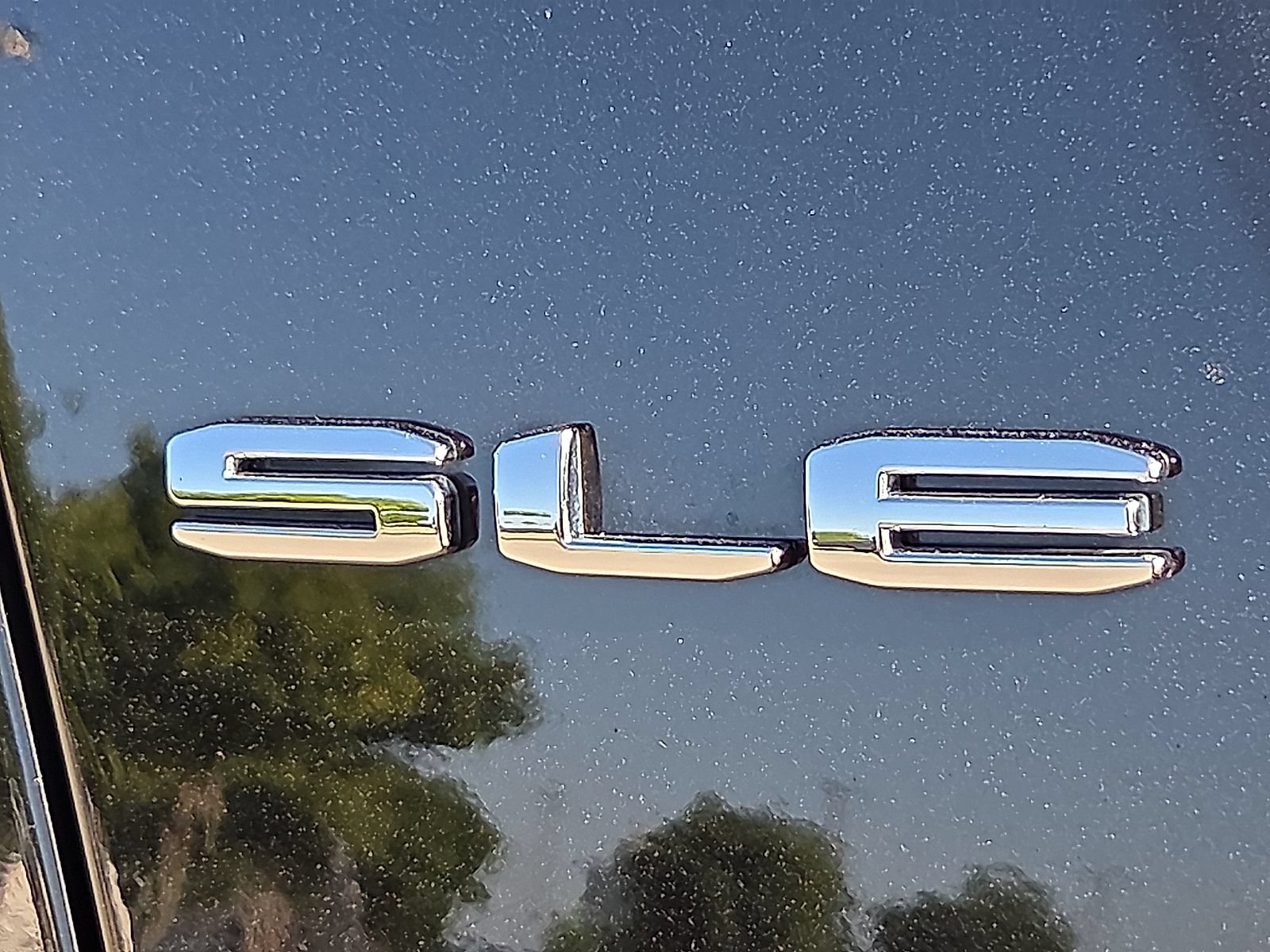 Used 2021 GMC Acadia SLE w/ Driver Convenience Package FWD image 9