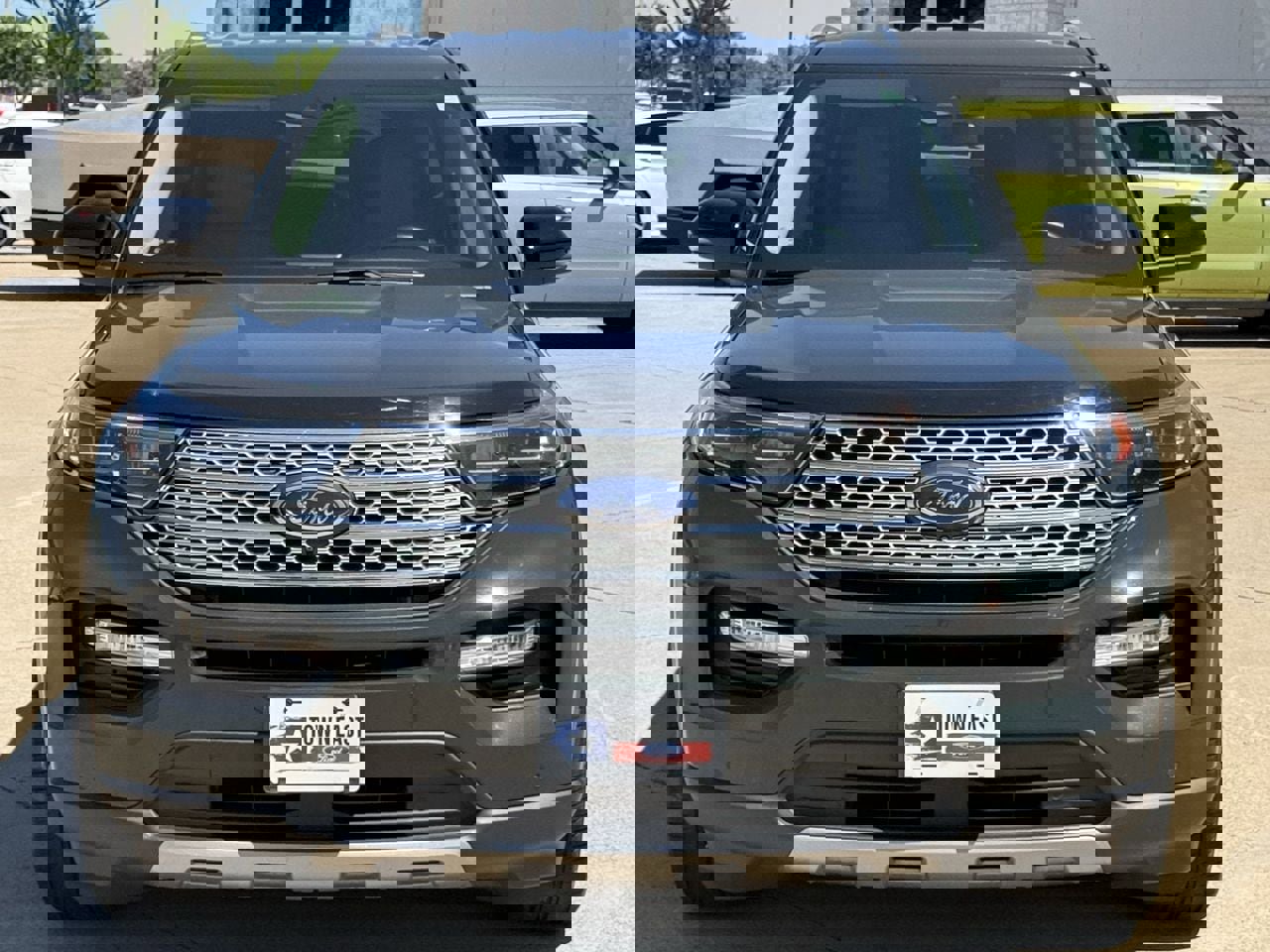 Certified 2022 Ford Explorer Limited w/ Equipment Group 301A image 8