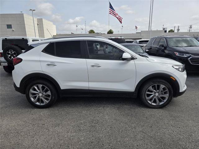 Used 2021 Buick Encore GX Select w/ Experience Buick Package FWD image 4